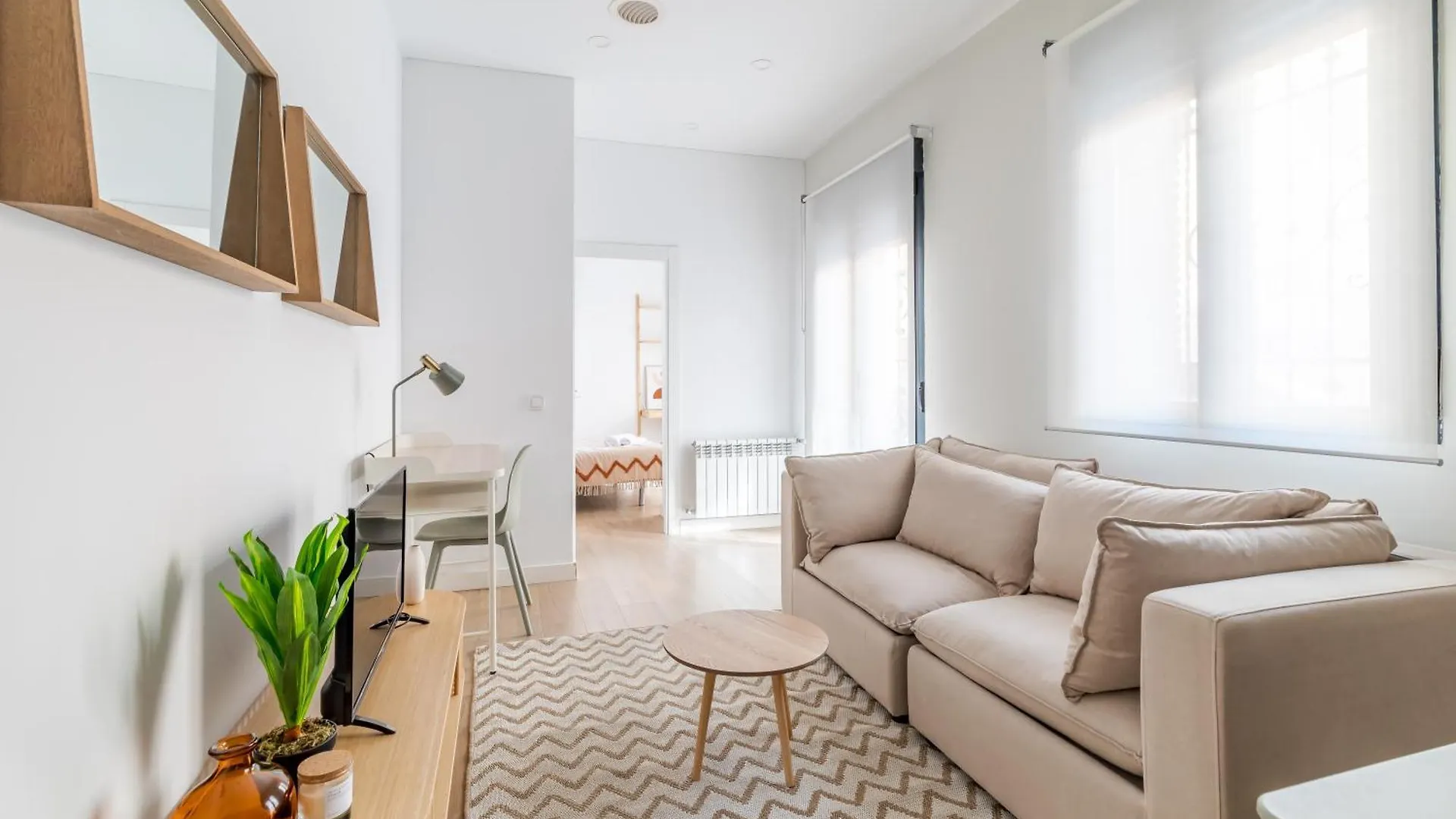 Caterina Alfonso XIII Apartment Madrid