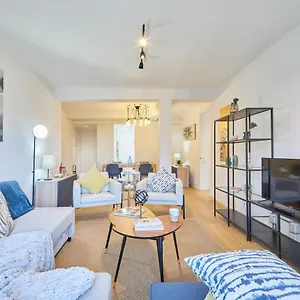 My City Plaza Castilla 3 Apartamento